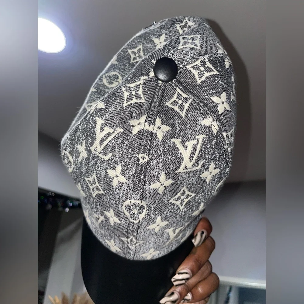Louis Vuitton Black Monogram Baseball Cap - Picture 2 of 4